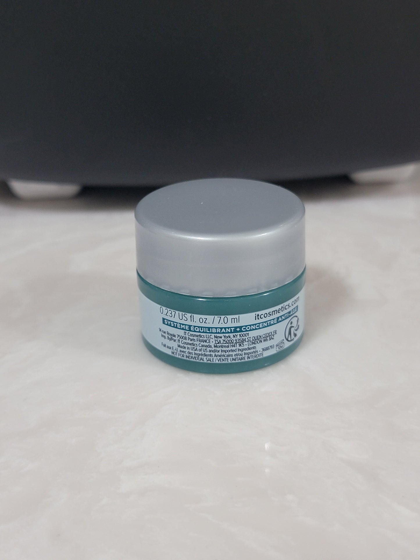 It Cosmetics Confidence in a Gel Cream Oil-Free Moisturizer