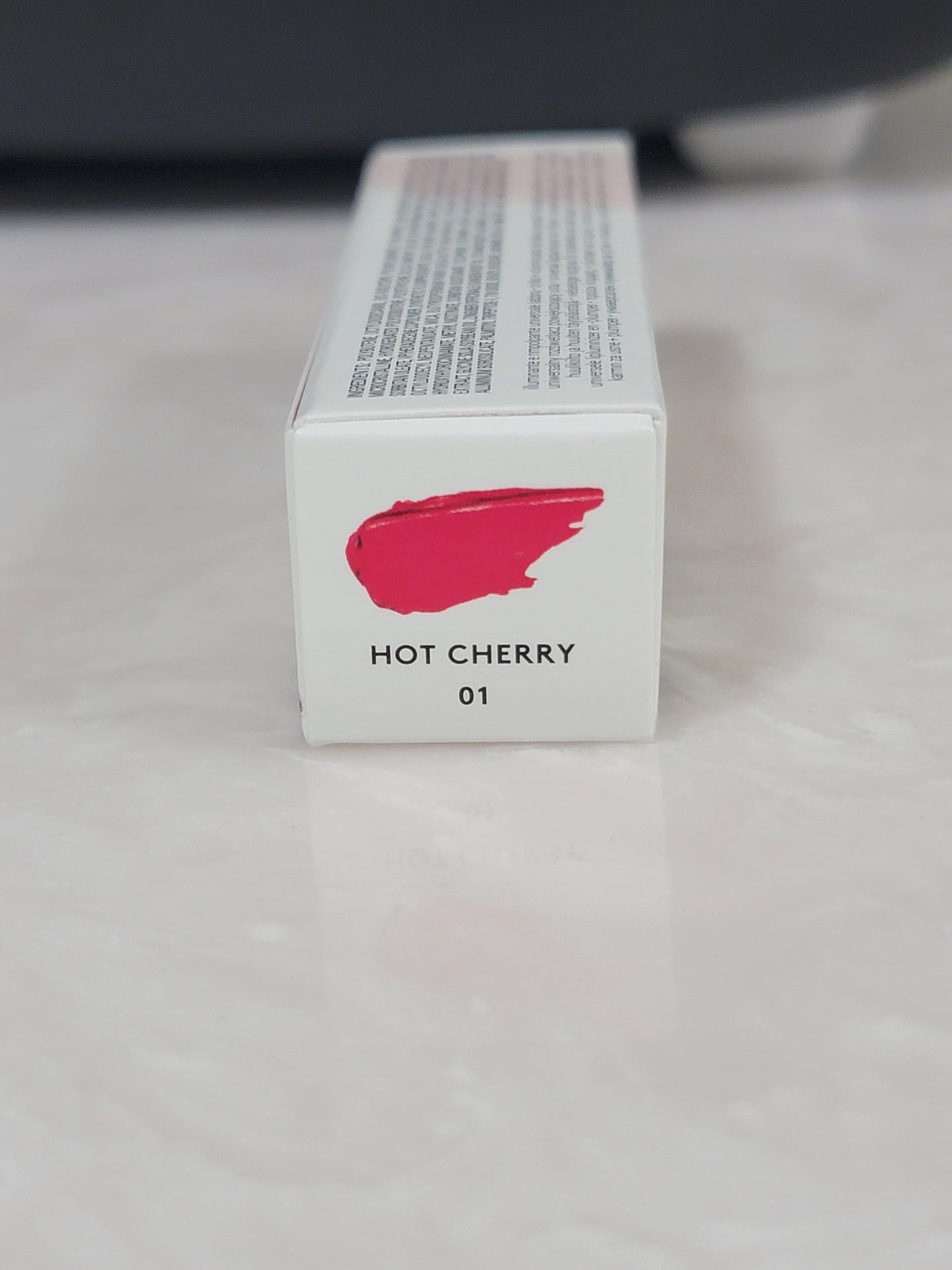 Fenty Gloss Bomb Heat Universal Lip Luminizer + Plumper (shade: Hot Cherry)