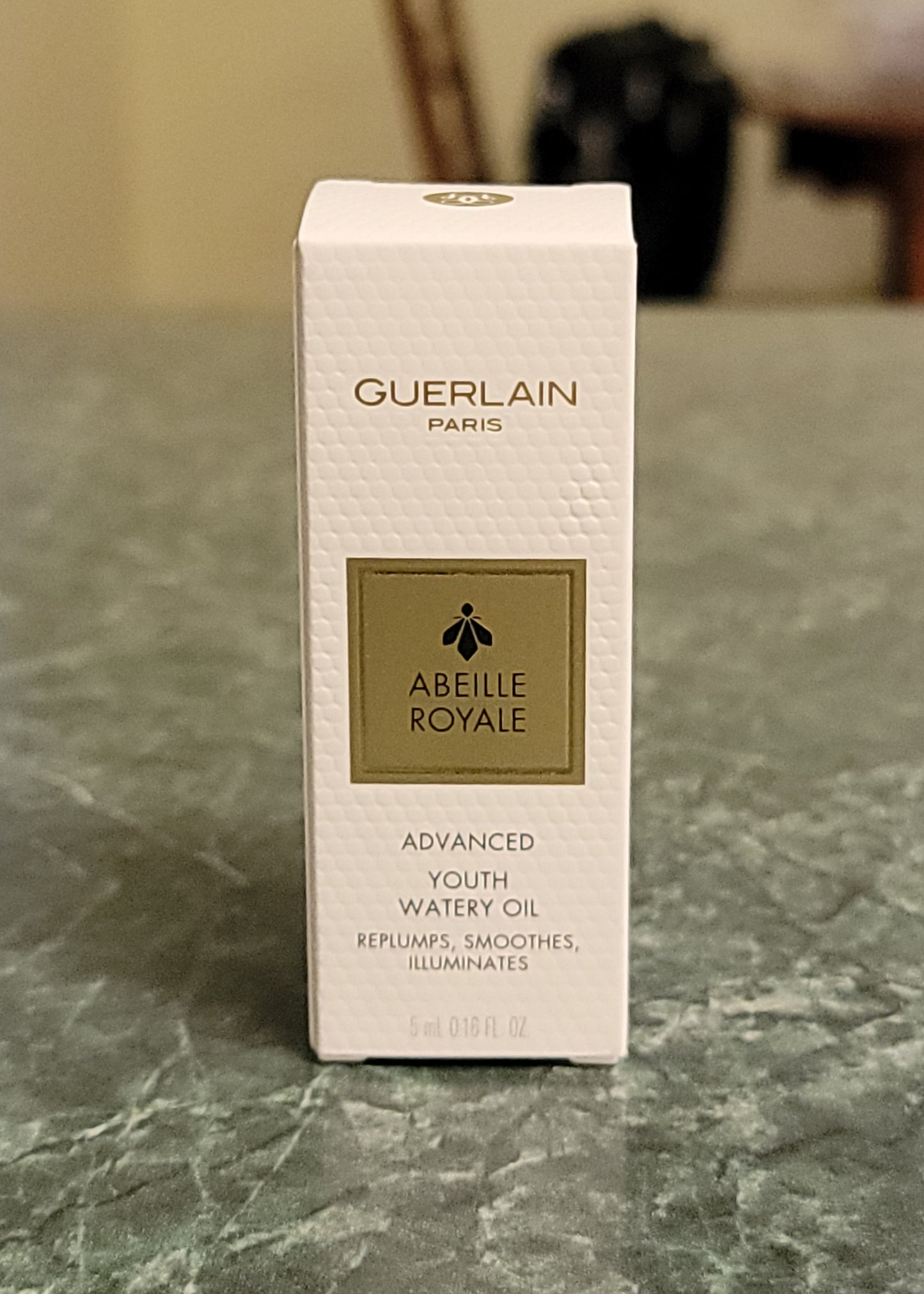 Guerlain Abeille Royale Advanced Youth Watery Oil