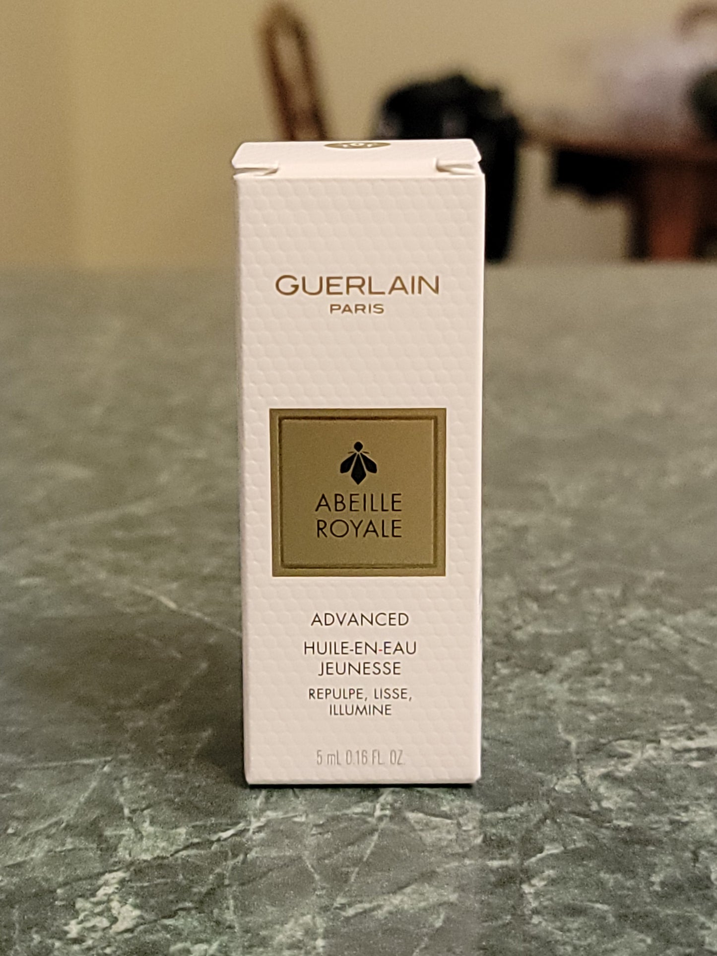 Guerlain Abeille Royale Advanced Youth Watery Oil