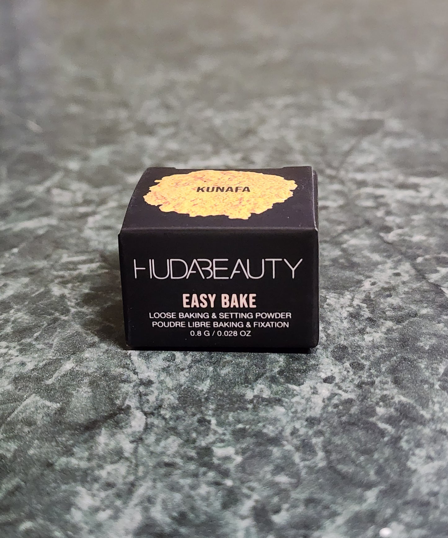 Huda Beauty Easy Bake Loose Setting Powder (Kunafa)