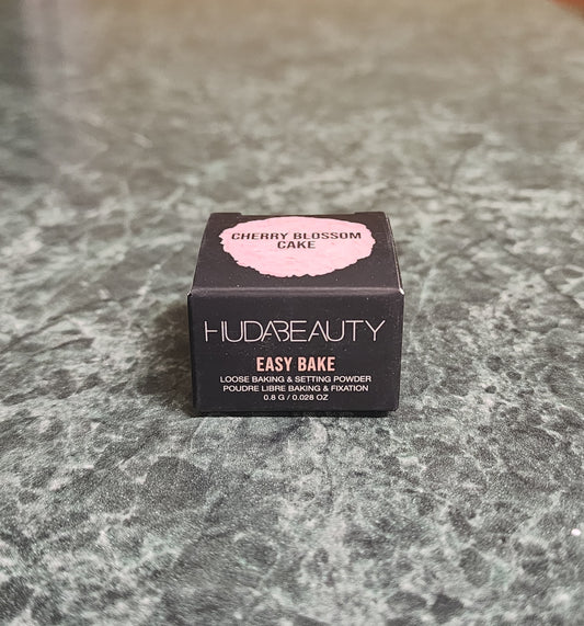 Huda Beauty Easy Bake Loose Setting Powder (Cherry Blossom Cake)