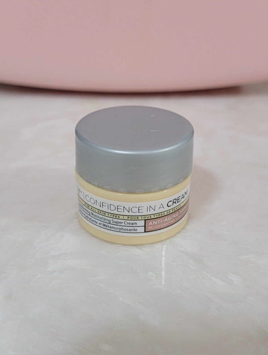 IT Cosmetics Confidence in a Cream Anti-Aging Hydrating Moisturizer